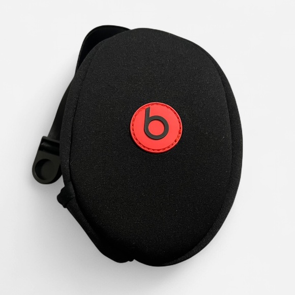 BEATS BY DRE Over Ear Monster Headphone Soft Shell Carrying Case Pouch Black Red - Picture 1 of 6